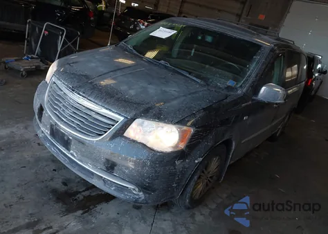 2014 Chrysler Town & Country Touring-L 30Th Anniversary from USA, damaged, VIN 2C4RC1CG8ER192827